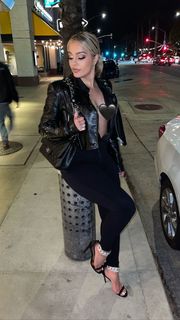 Bebe Rexha feet photo thumbnail