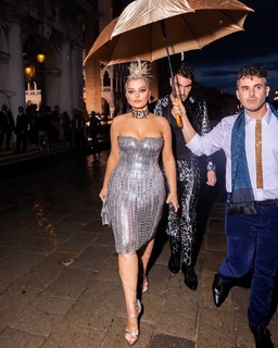 Bebe Rexha feet photo thumbnail