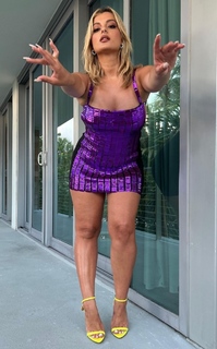 Bebe Rexha feet photo thumbnail