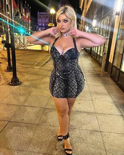 Bebe Rexha feet photo thumbnail