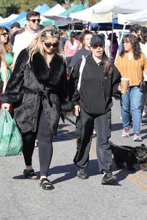 Bebe Rexha feet photo thumbnail