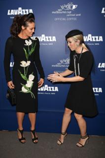 Bec Hewitt feet photo 4