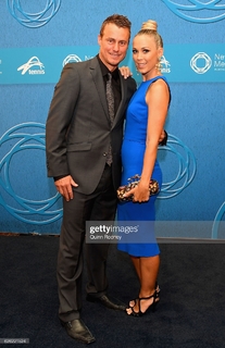 Bec Hewitt feet photo 8