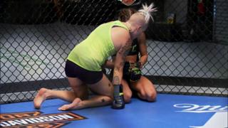 Bec Hyatt feet photo 10