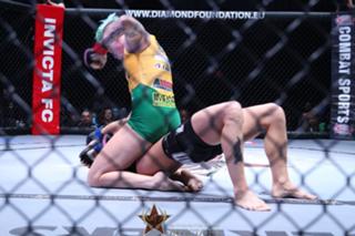 Bec Hyatt feet photo 1