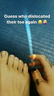 Bec Hyatt feet photo 7