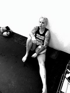 Bec Hyatt feet photo 1