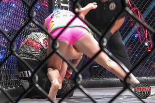 Bec Hyatt feet photo 10