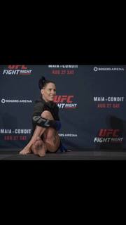 Bec Hyatt feet photo 2