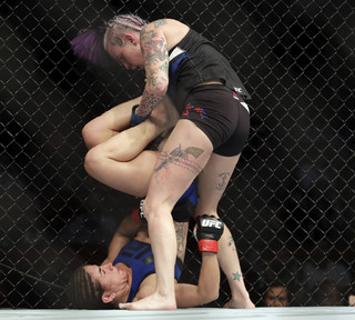 Bec Hyatt feet photo 15