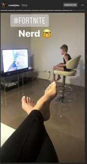 Bec Hyatt feet photo 14