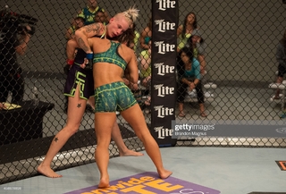 Bec Hyatt feet photo 10