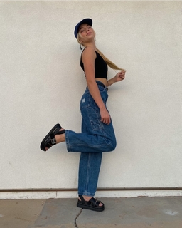 Becca Means feet photo 1