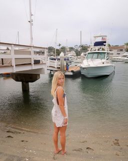 Becca Means feet photo 6