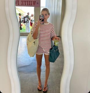 Becca Means feet photo 9