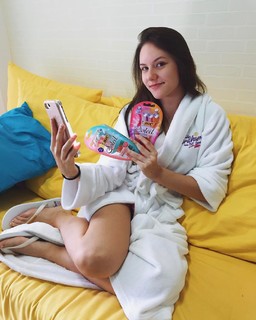 Becca Pires feet photo 2