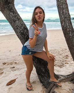 Becca Pires feet photo 7