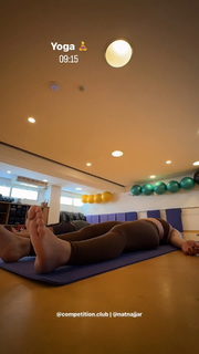 Becca Pires feet photo 16