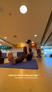 Becca Pires feet photo 9