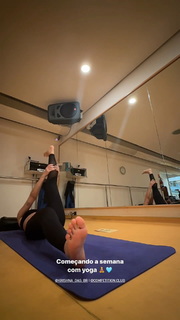 Becca Pires feet photo 14
