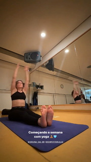 Becca Pires feet photo 11