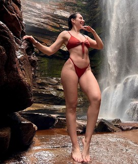 Becca Pires feet photo 9