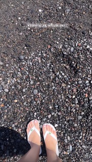 Becca Pires feet photo 6