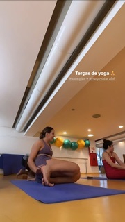 Becca Pires feet photo 5