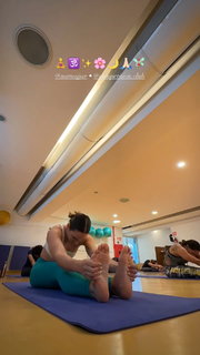 Becca Pires feet photo 9