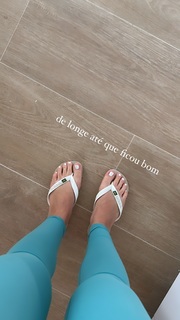 Becca Pires feet photo 4