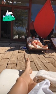 Becca Scott feet photo thumbnail