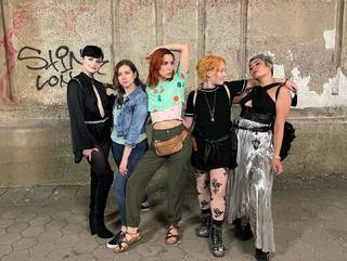 Becca Scott feet photo thumbnail