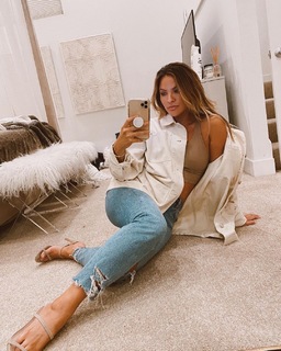 Becca Tilley feet photo 9