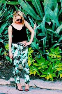 Becca Tobin feet photo 18
