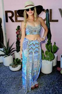 Becca Tobin feet photo 15