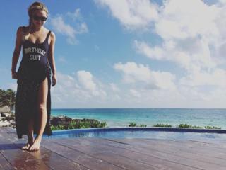 Becca Tobin feet photo 4