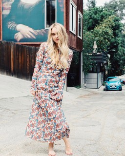 Becca Tobin feet photo 16