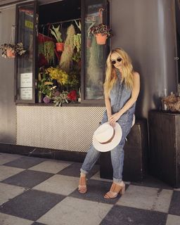 Becca Tobin feet photo 20