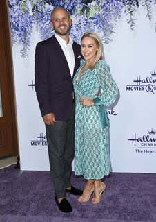 Becca Tobin feet photo 20