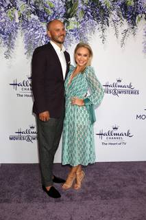 Becca Tobin feet photo 18