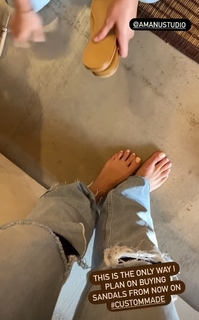Becca Tobin feet photo 13