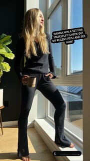 Becca Tobin feet photo 8
