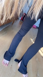 Becca Tobin feet photo 5