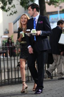 Becki Newton feet photo thumbnail