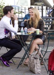 Becki Newton feet photo thumbnail