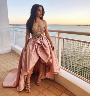 Becky G feet photo thumbnail