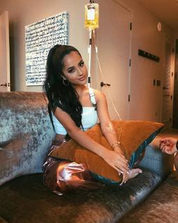 Becky G feet photo thumbnail