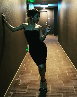 Becky G feet photo thumbnail
