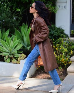 Becky G feet photo thumbnail