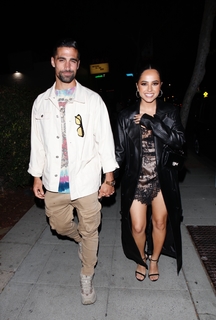 Becky G feet photo thumbnail